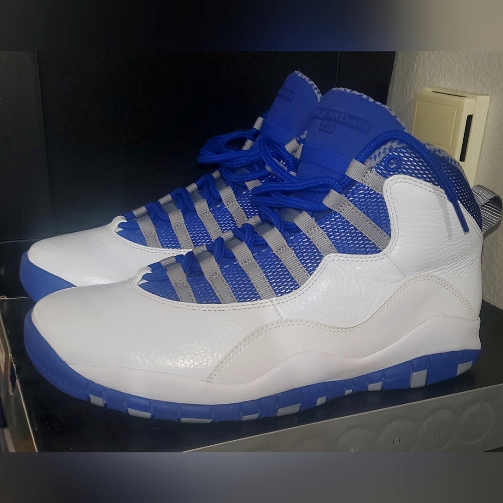 Air Jordan 10 retro TXT "Old royal" size 9.5 Used condition
